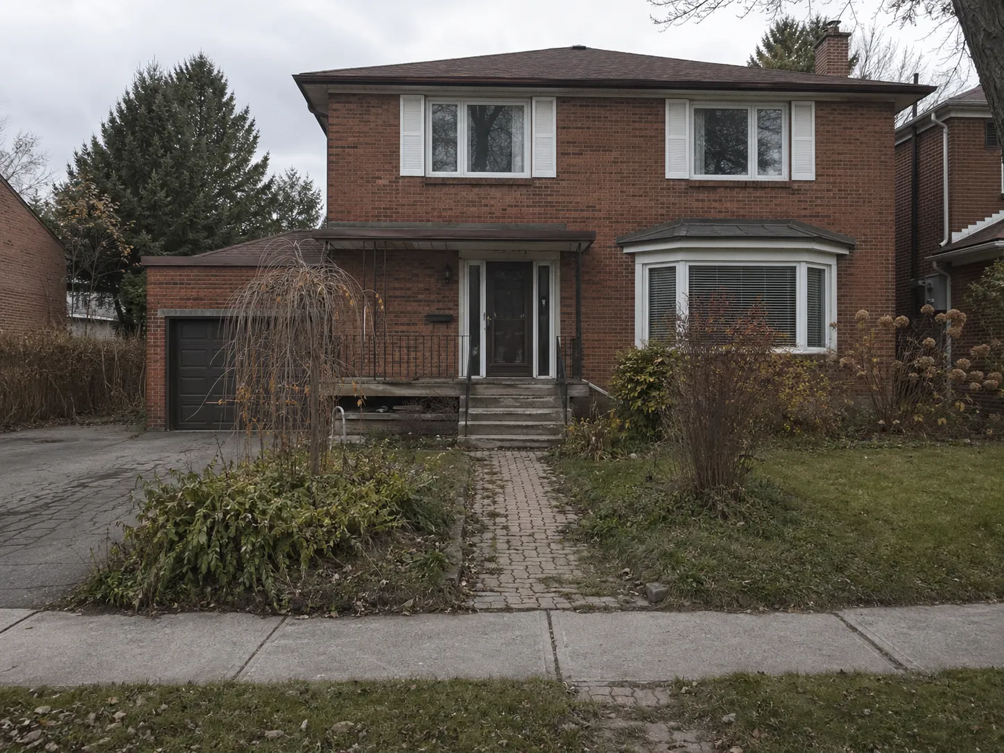 Leaside front entrance before renovation — dated steps and entry